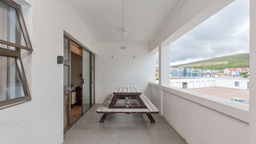 2 Bedroom Property for Sale in Agulhas Western Cape